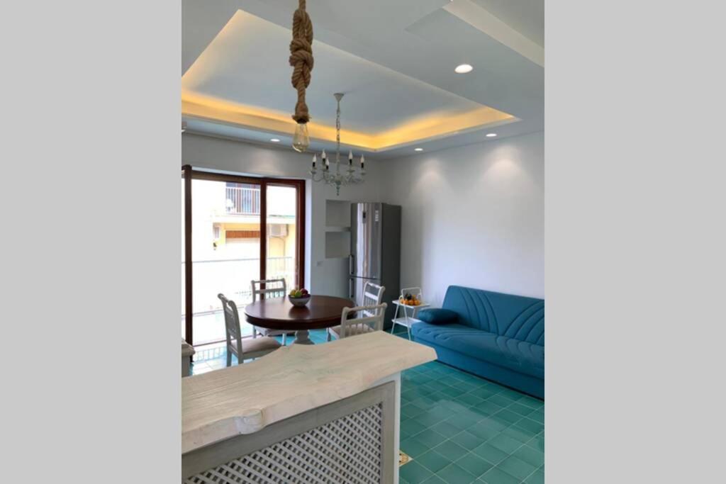 Appartement Super Attico Vista Mare Con Piscina à Sorrente Extérieur photo