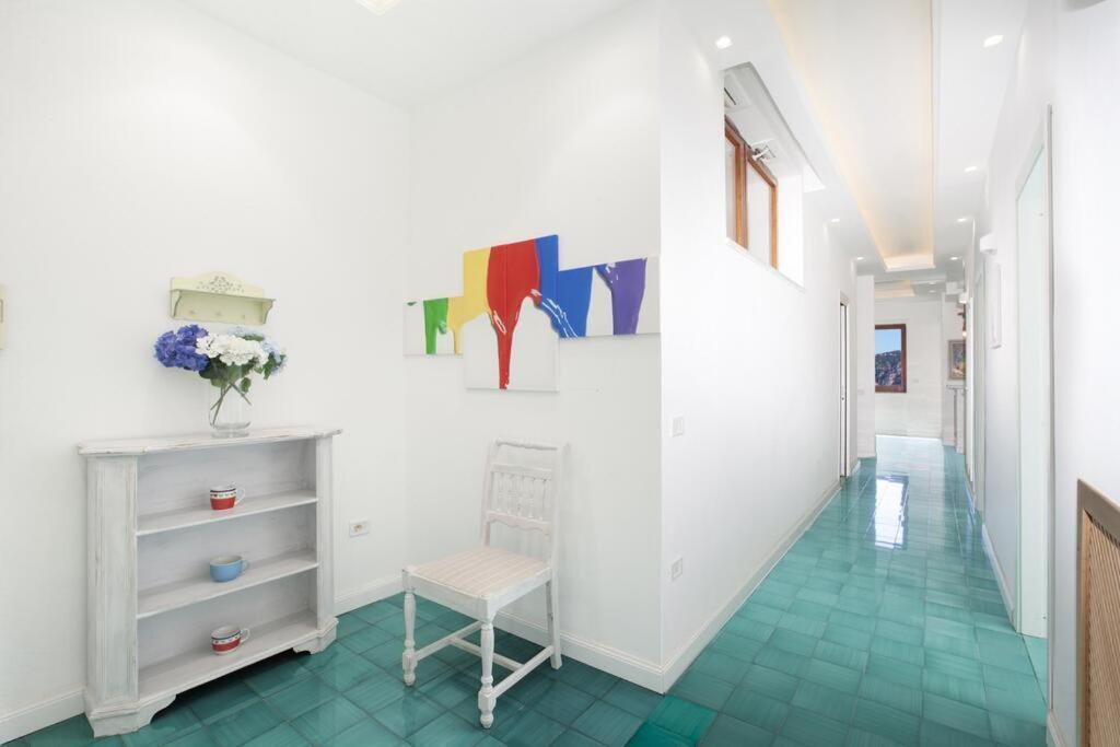 Appartement Super Attico Vista Mare Con Piscina à Sorrente Extérieur photo