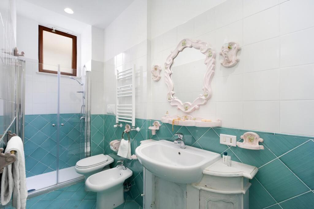 Appartement Super Attico Vista Mare Con Piscina à Sorrente Extérieur photo